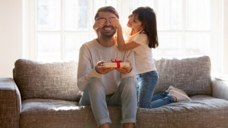 Tips to Find the Best Birthday Gift for Your Dad